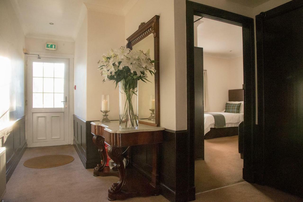 Aaron Glen Guest House Loanhead エクステリア 写真